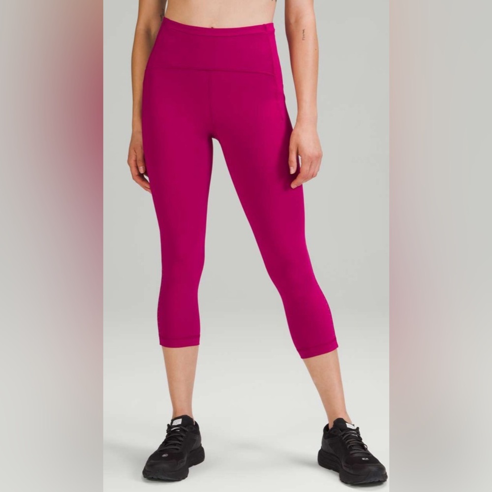 NWOT Lululemon Swift Speed High-Rise Crop 21" Wild Berry